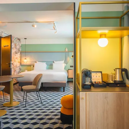 Le Splendid D'annecy - Handwritten Collection 4*